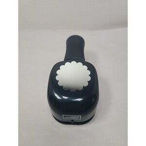 NEW Stampin' Up! Punch Scallop Circle 1.75"